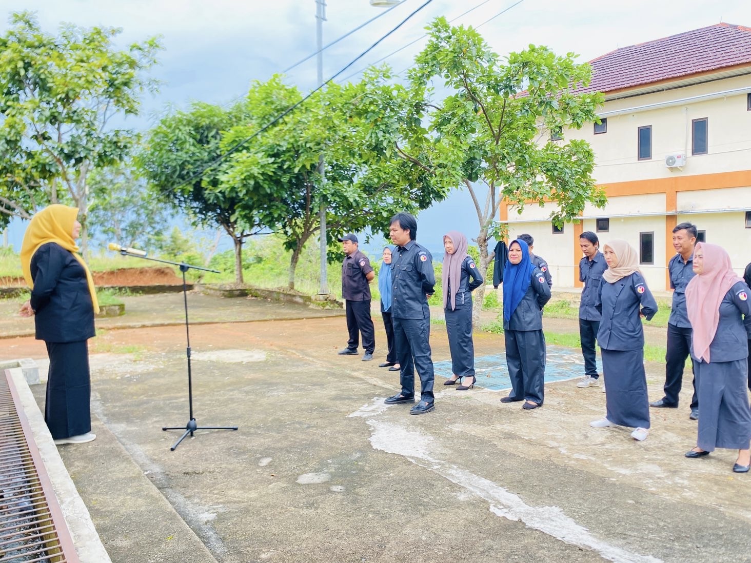 Pimpin Apel Ramadhan, Titi Firda Kusni S.H.I : Jadikan Puasa Momentum Evaluasi Diri dan Perbaikan Kinerja