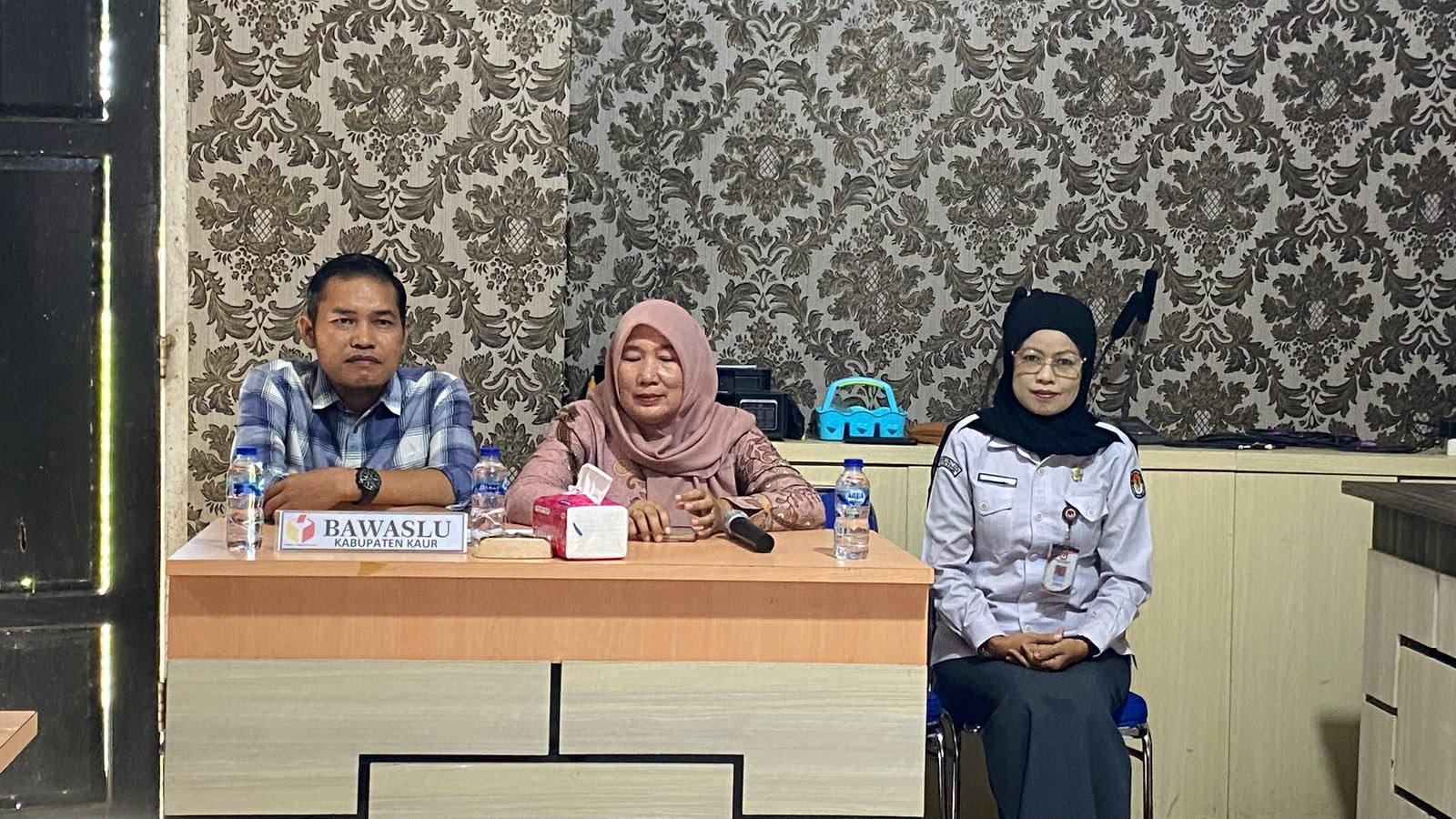 Kawal Hak Pilih, Bawaslu Kaur Hadiri Rapat Pleno Pemutakhiran Data Pemilih Berkelanjutan Triwulan II di KPU