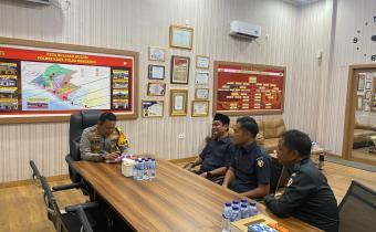 “Pererat Silaturahmi, Pimpinan Bawaslu Kabupaten Kaur Sambangi Polres Guna Perkuat Sinergi”