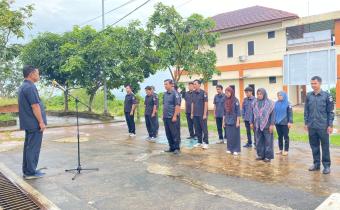 Pimpin Apel Pagi Ramadhan, Korsek Sisanto S.Sos Tekankan Dukungan Sekretariat dalam Menjaga Ritme Lembaga