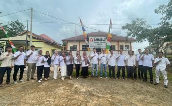 Perkuat Fondasi Pengawasan, Bawaslu Provinsi Bengkulu Lakukan Supervisi Kelembagaan dan Kesiapan PPID di Bawaslu Kabupaten Kaur