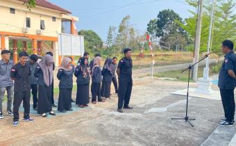 Gelar Apel Pagi, Sisanto Tekankan Kesiapan Sekretariat untuk Program "Bawaslu Membelajarkan Vol. 2"