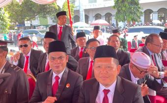 Ketua Bawaslu Kabupaten Kaur Menghadiri Upacara HUT Ke-81 Kemerdekaan Republik Indonesia Dilapangan Merdeka Bintuhan
